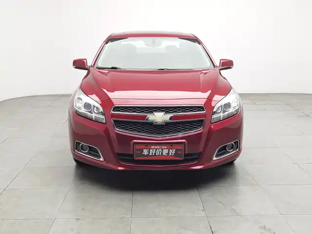 Chevrolet Malibu 2013 2.4L Automatic Luxury Edition — фото 3