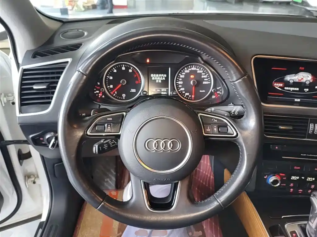 Audi Q5 (Import) 2017 2013 45 TFSI quattro Off-road