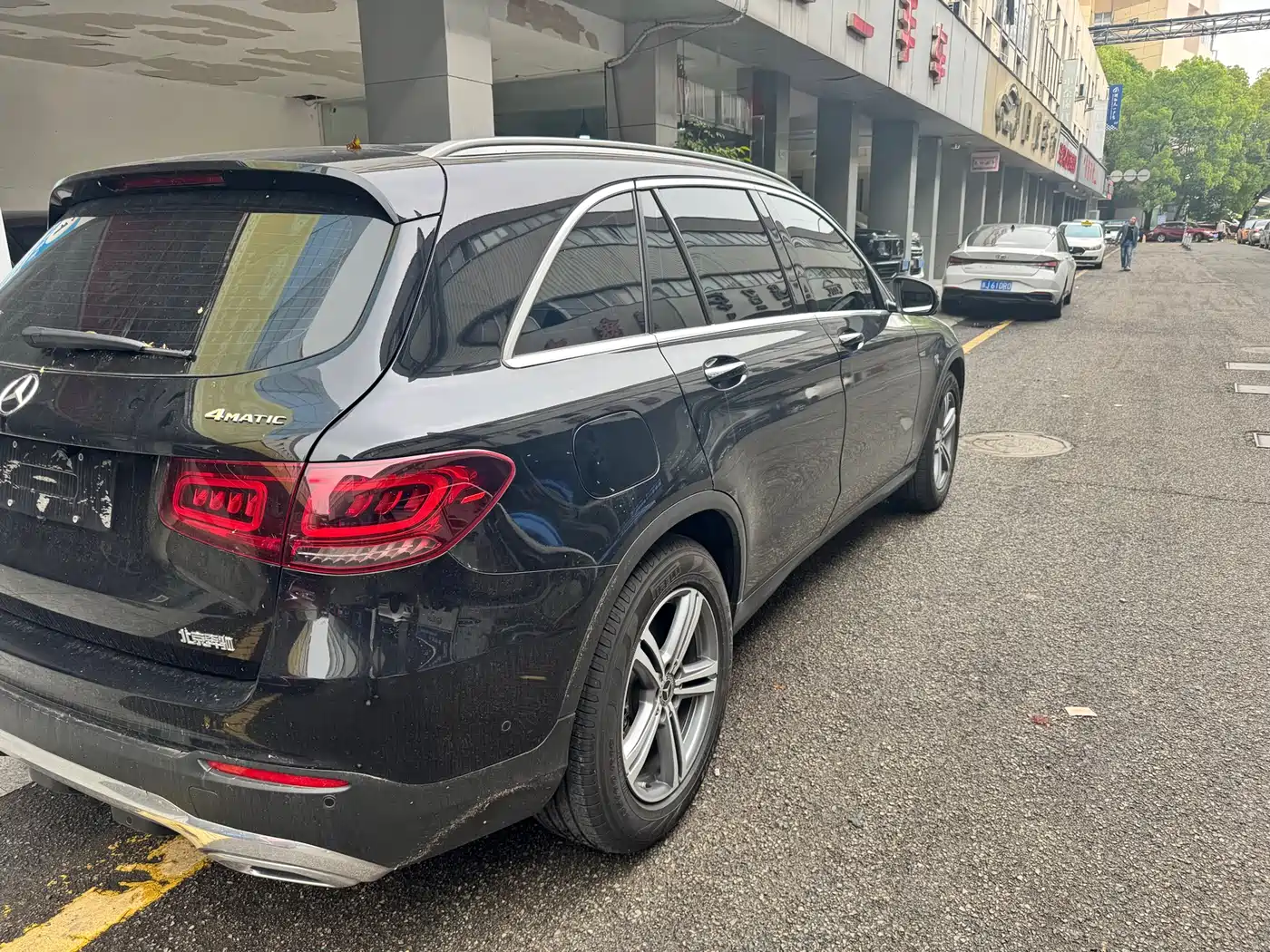 Mercedes-Benz GLC 2020 Facelift GLC 260 L 4MATIC Dynamic фото 9