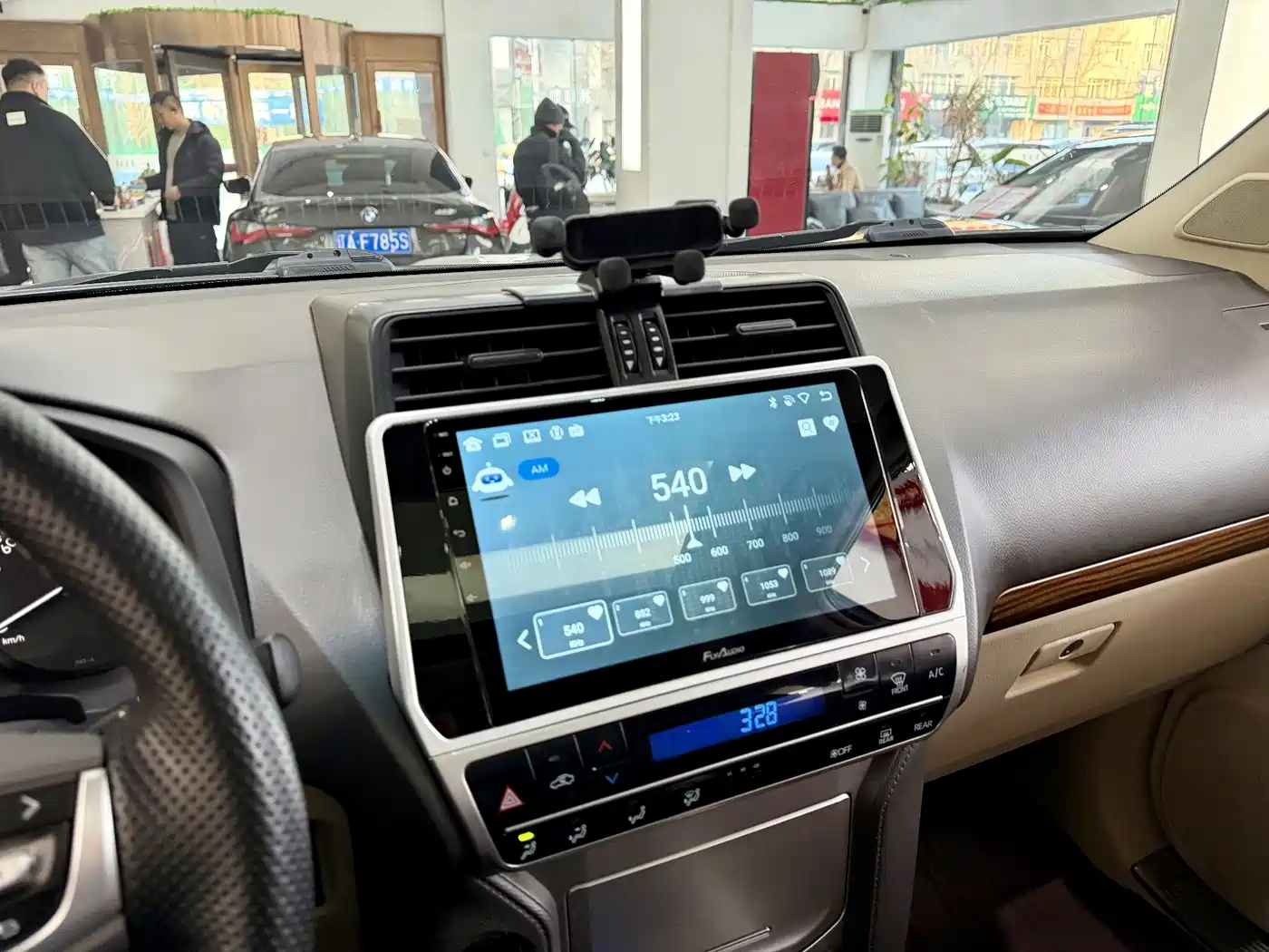 Toyota Prado 2018 3.5L Auto SX фото 10