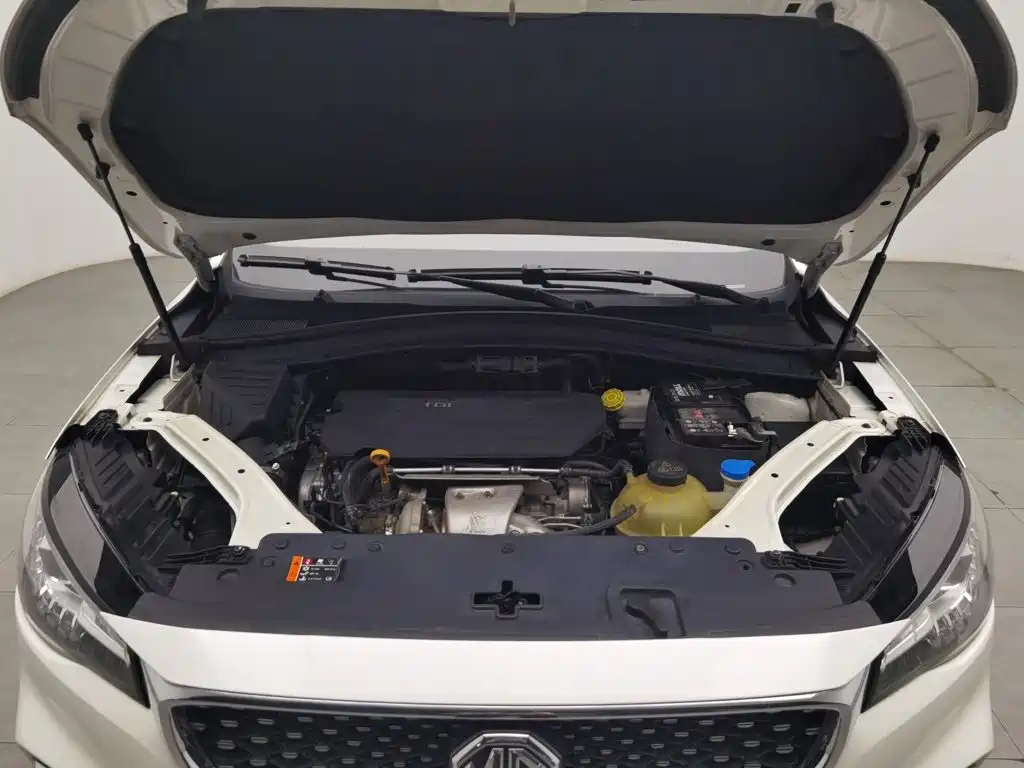MG HS 2019 2019 30T Automatic 2WD Trophy Super Burn Edition China VI