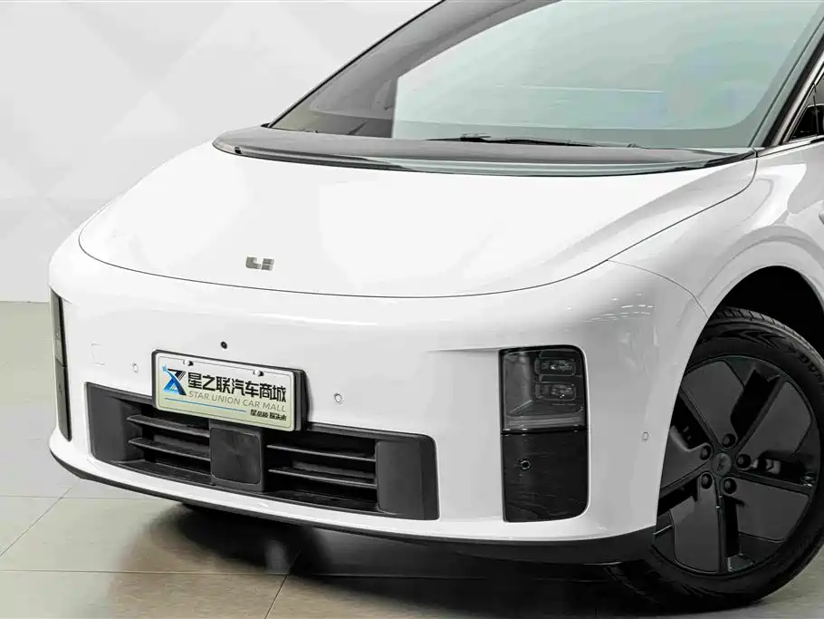 2026 Li Auto i6