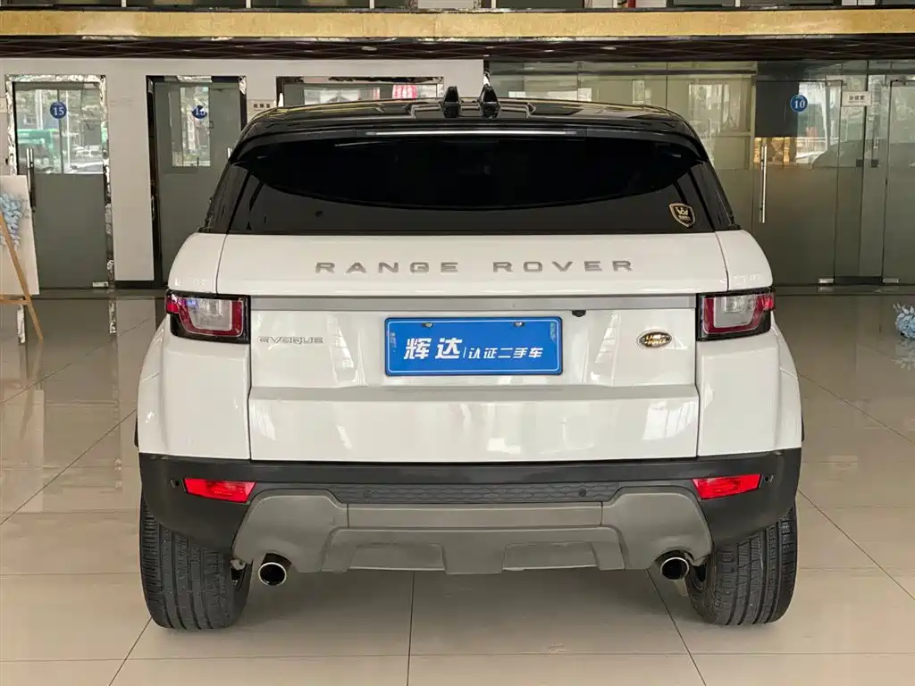 Land Rover Range Rover Evoque 2018 240PS PURE Trend фото 6