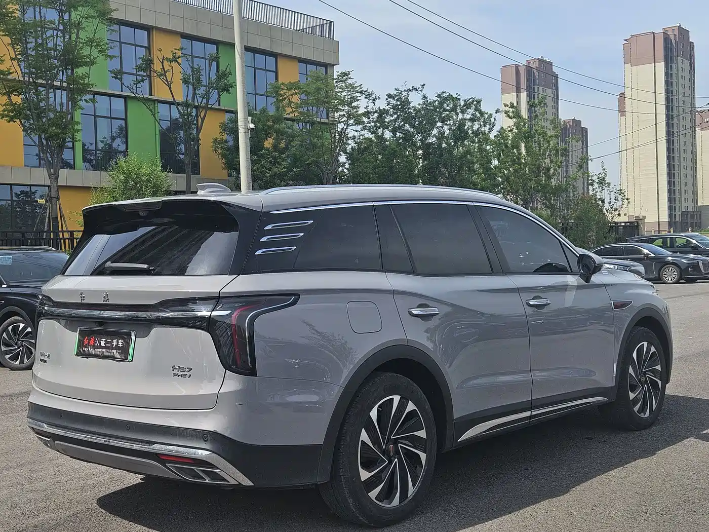 Hongqi HS7 PHEV 2024 2.0T PHEV AWD Flagship 6-Seater фото 3