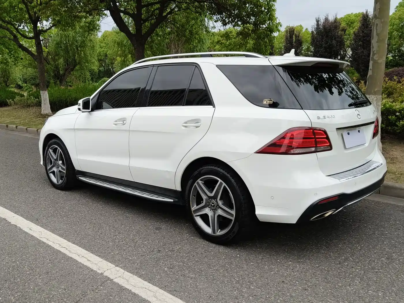 Mercedes-Benz GLE 2018 GLE 400 4MATIC Ultimate Edition фото 2