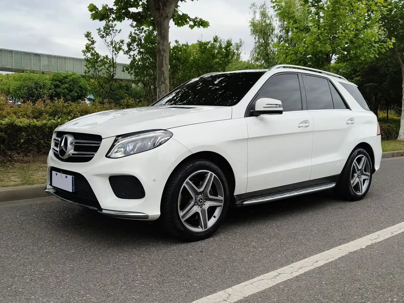 Mercedes-Benz GLE 2018 GLE 400 4MATIC Ultimate Edition