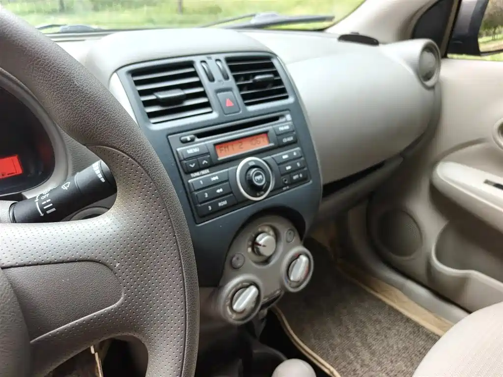 Nissan Sunny 2013 2011 1.5XE CVT Comfort Edition