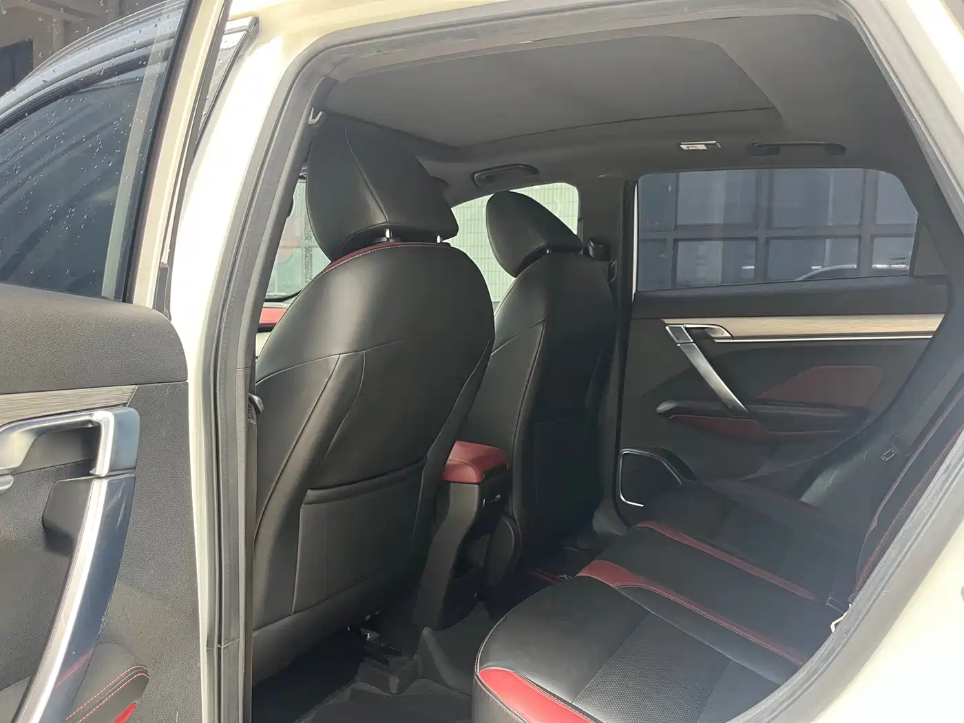 GEELY AUTOMOBILE BINYUE