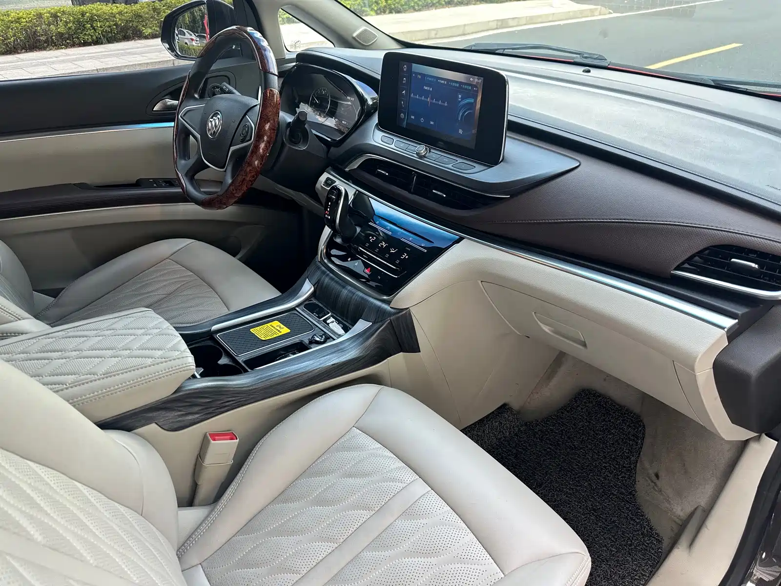 Фото 5 - Buick GL8