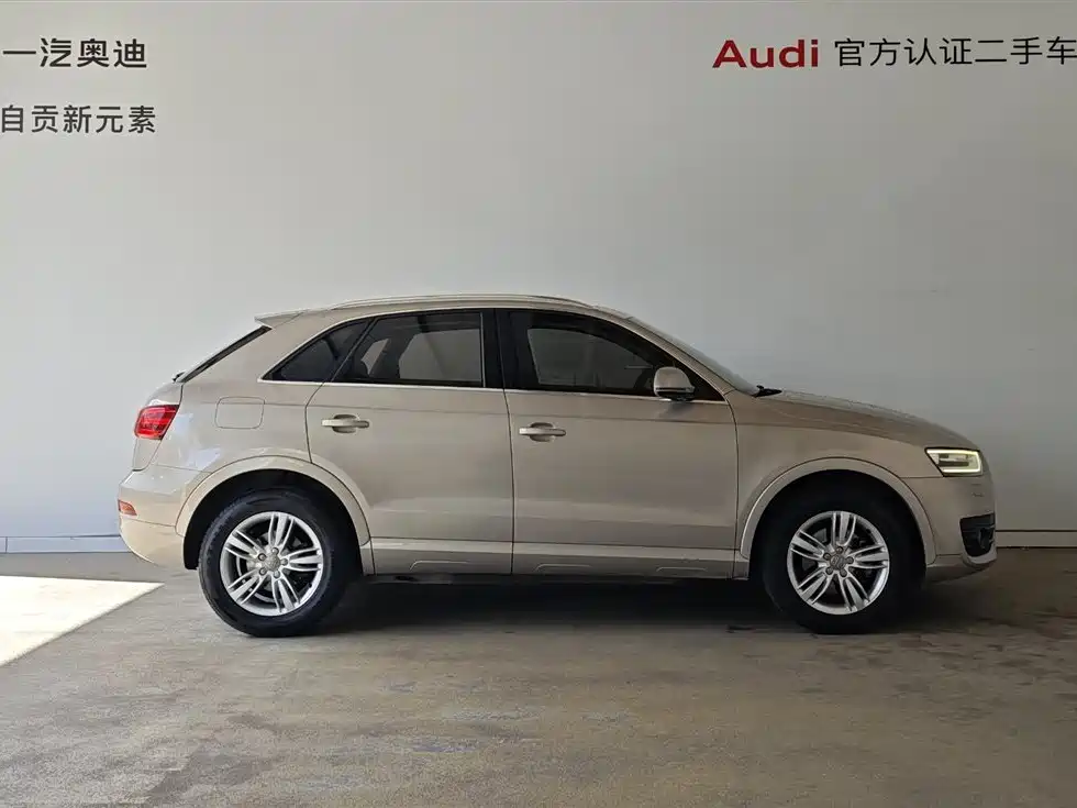 Audi Q3 2013 35 TFSI Comfort фото 2