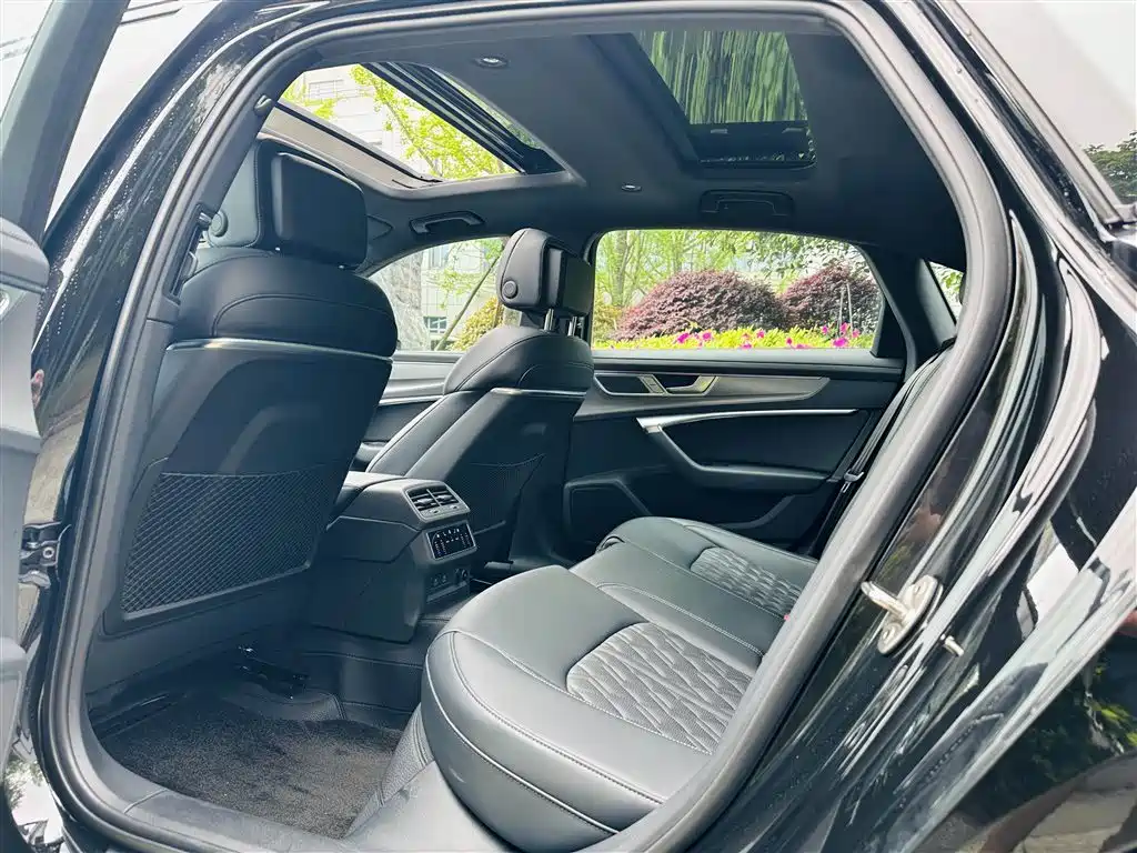 Audi A6L 2025 45 TFSI Premium Sport фото 5