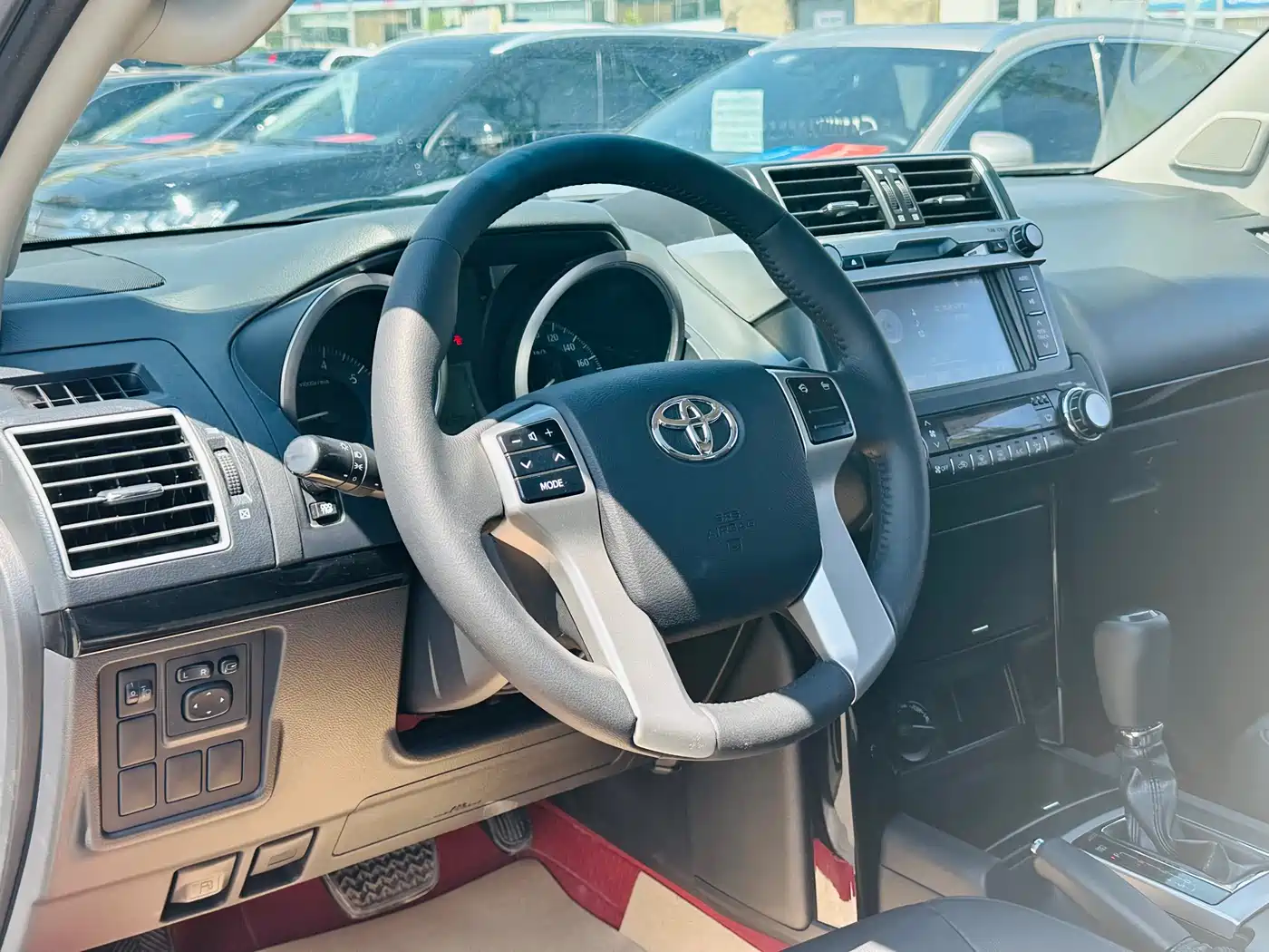 Toyota Prado 2016 2.7L Auto Standard Edition фото 8