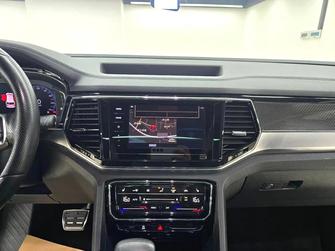Volkswagen Teramont 2019 Teramont X 530 V6 4WD Premium Luxury Edition фото 3