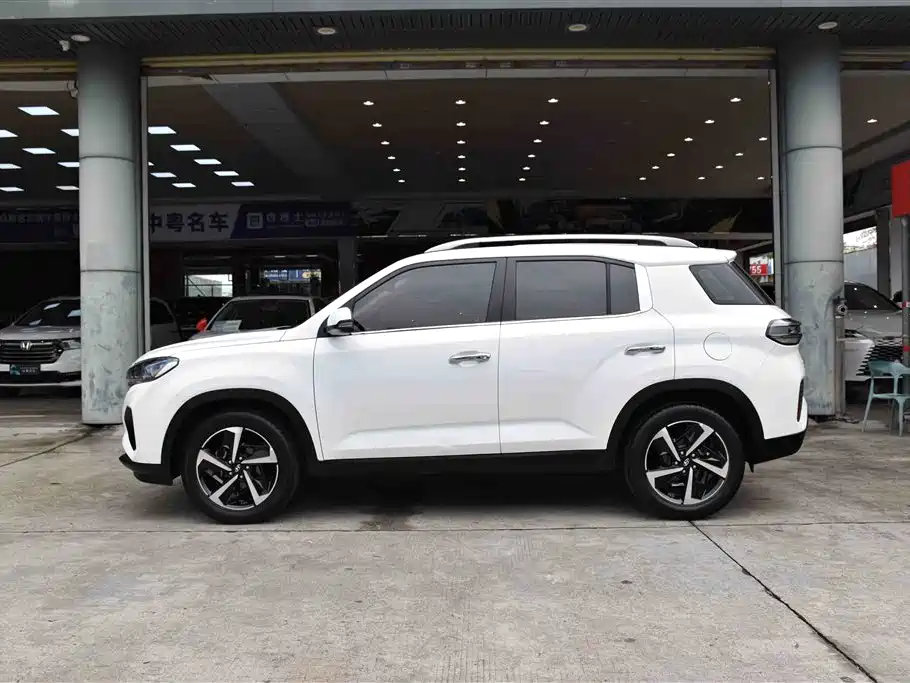 Hyundai Beijing Hyundai ix35 2021 240TGDi DCT 2WD GLS Leading Edition фото 4