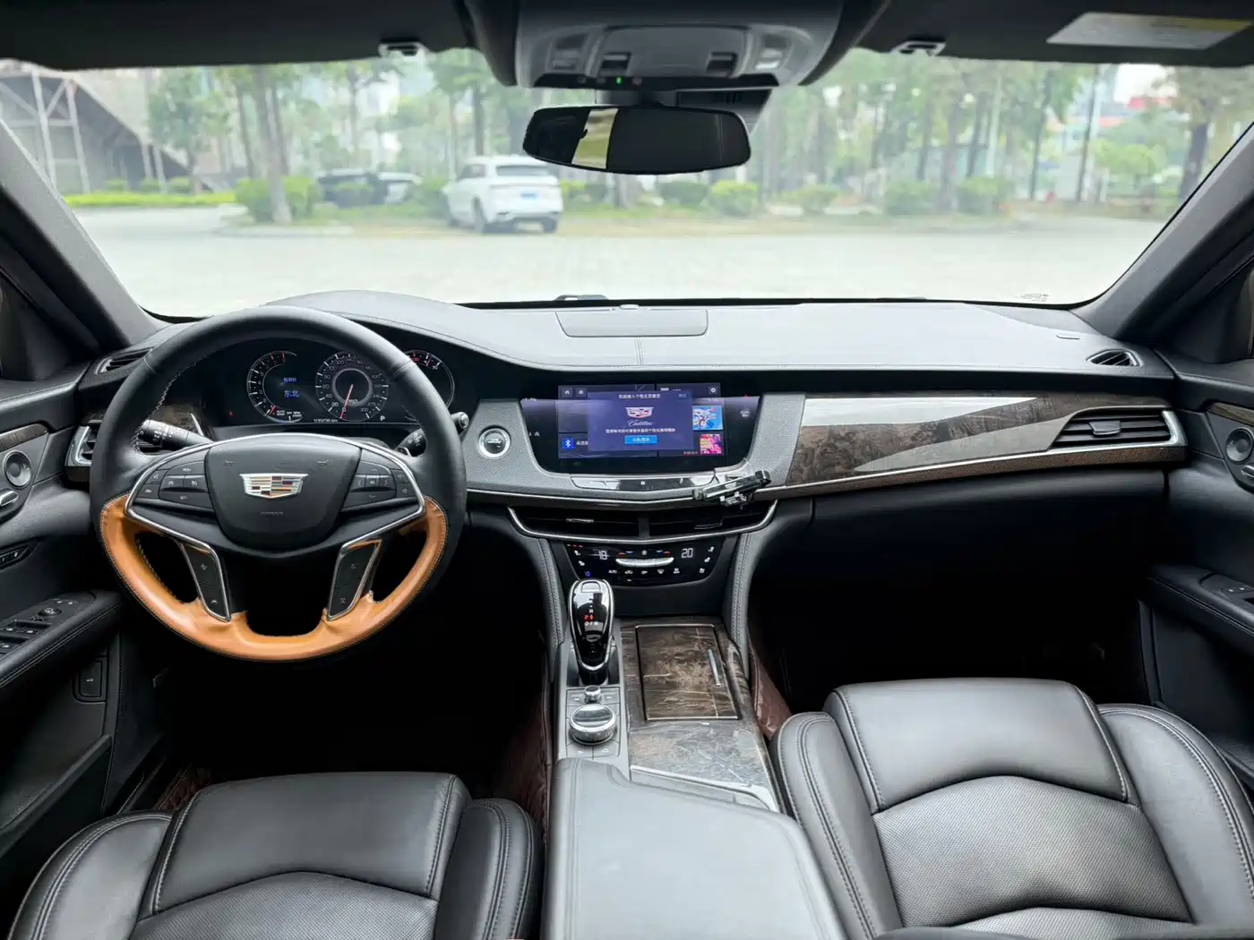 CADILLAC CT6