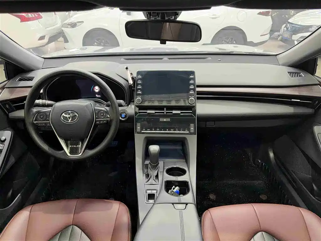 Toyota Avalon 2019 2.0L Progressive Edition (China VI) фото 7