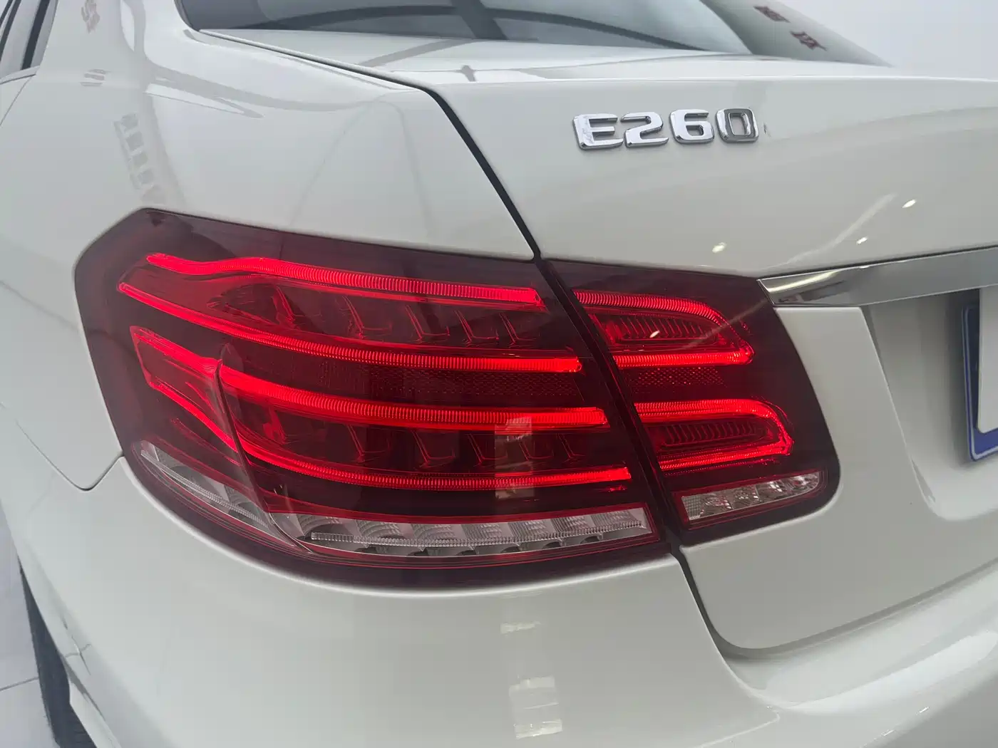 Mercedes-Benz E-Class 2015 E 200 L фото 13