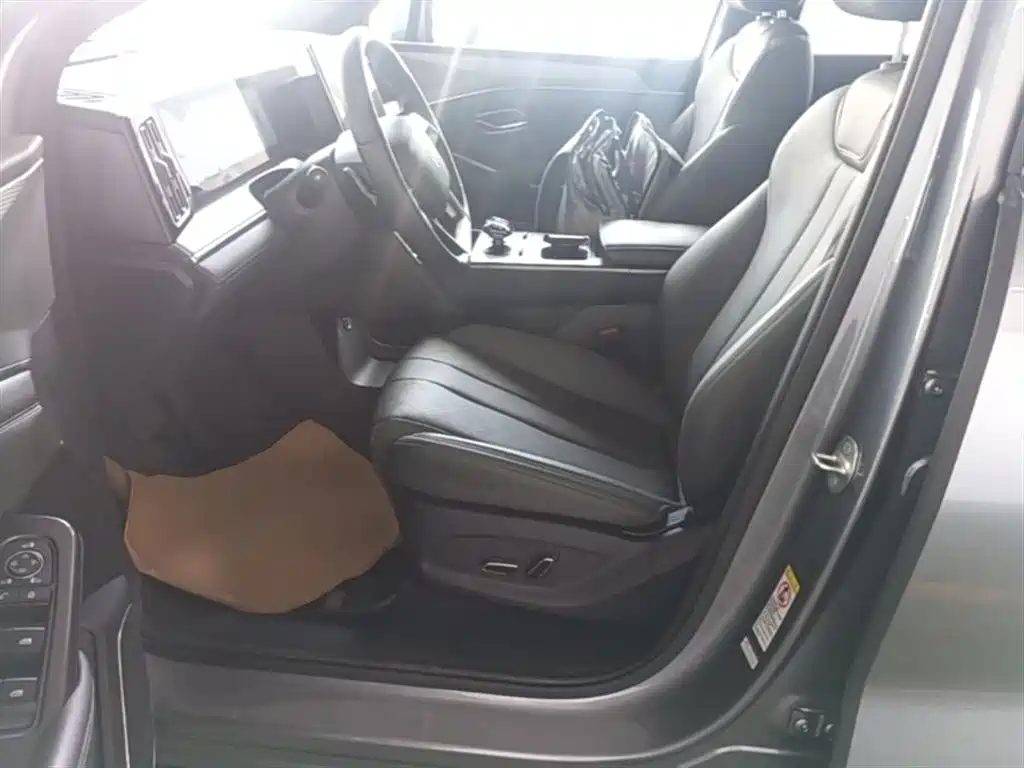 BYD Song L DM-i 2025 Model Smart Drive Edition 112km Leading Type фото 15