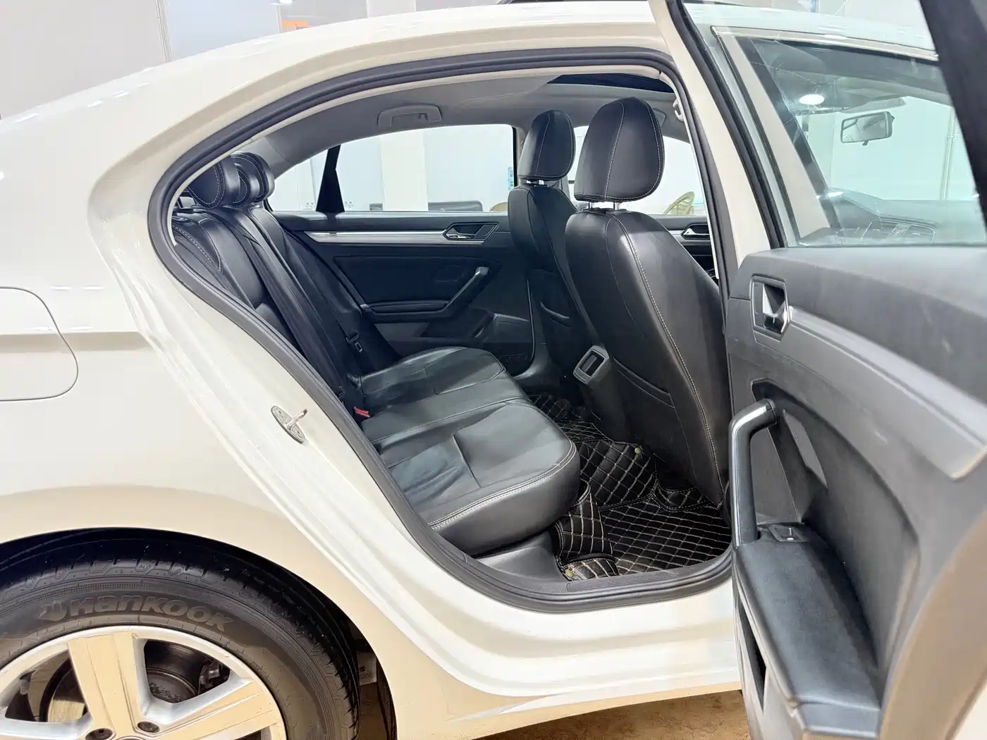 Volkswagen Lamando 2017 230TSI DSG Trend Edition фото 14