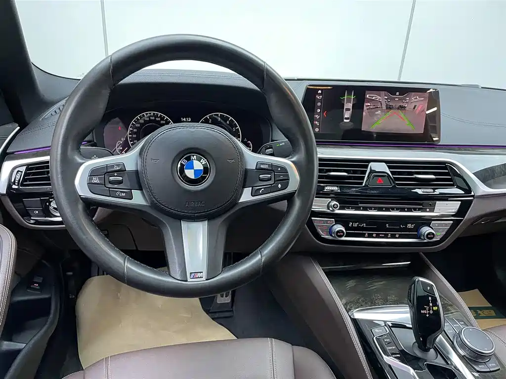 BMW 5 Series 2019 Facelift 525Li M Sport Package фото 29