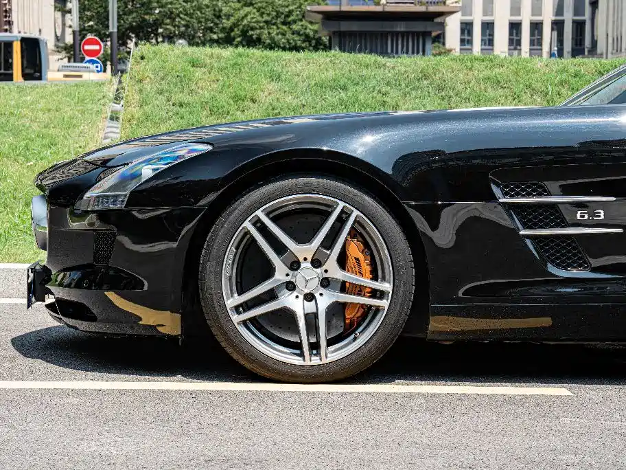 Mercedes-Benz SLS AMG 2013 2011 SLS AMG