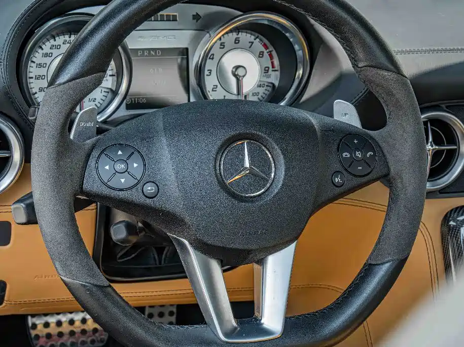 Mercedes-Benz SLS AMG 2013 2011 SLS AMG