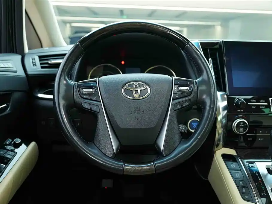 Toyota Alphard 2021 Hybrid 2.5L Premium фото 17