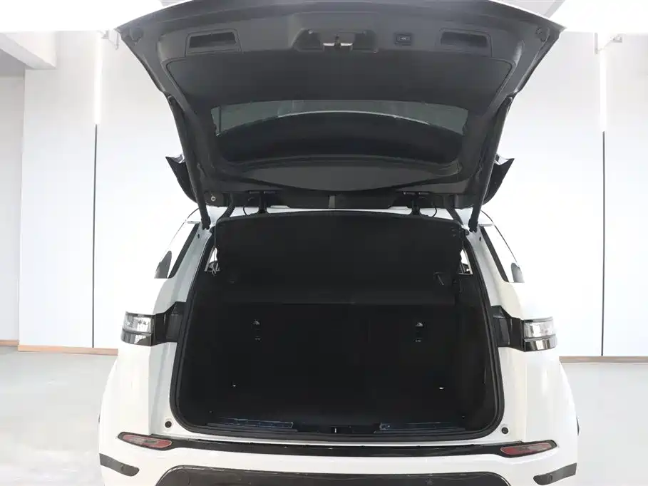 Land Rover Range Rover Evoque 2021 Range Rover Evoque L 249PS R-Dynamic SE Luxury Edition фото 31