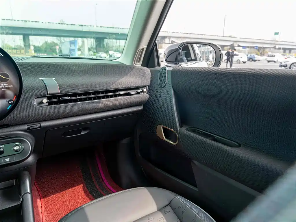 MINI ELECTRIC  COOPER