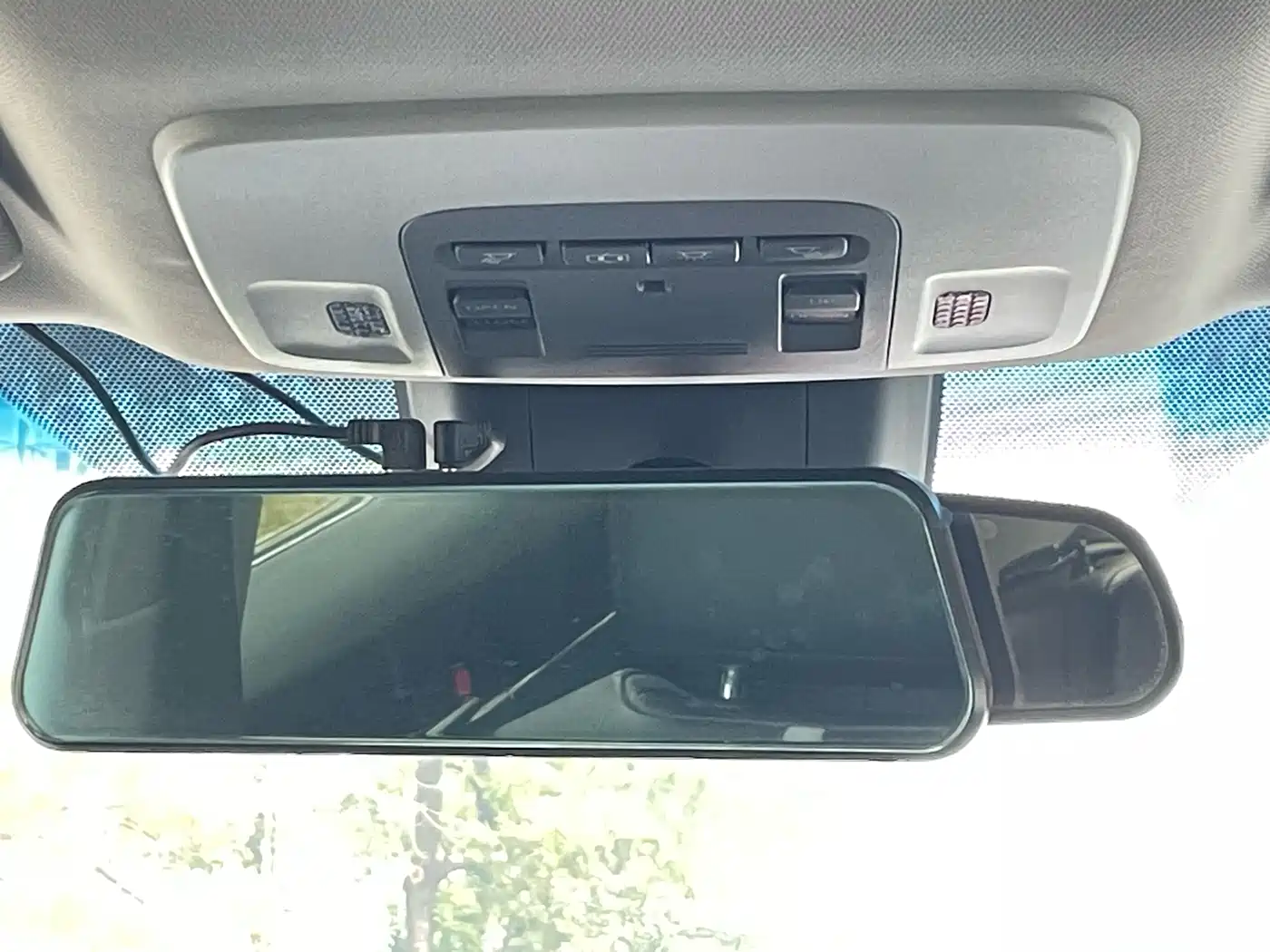 Toyota Camry 2018 2.5S Trend Edition фото 17