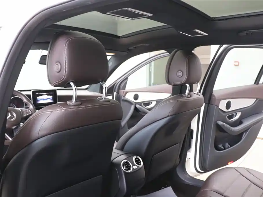 Mercedes-Benz GLC 2019 Model GLC 200 L 4MATIC фото 22