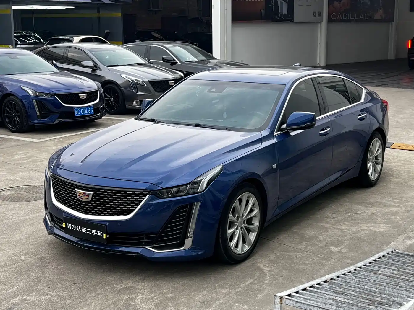 CADILLAC CT5