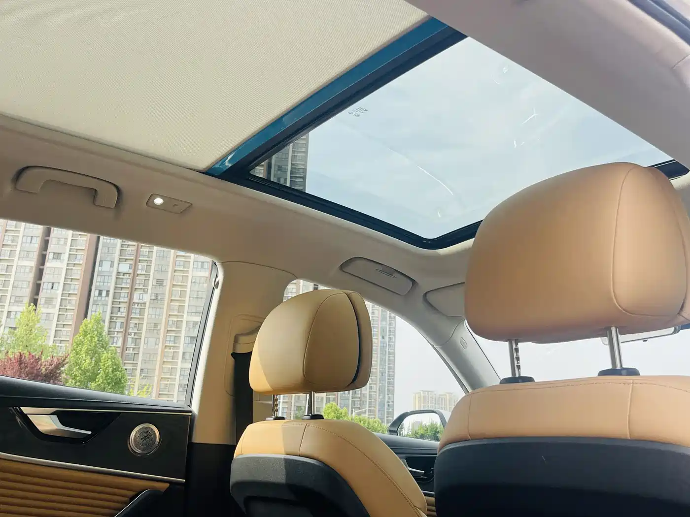 Hongqi HS5 2023 2.0T 4WD Flag Leader Pro фото 34