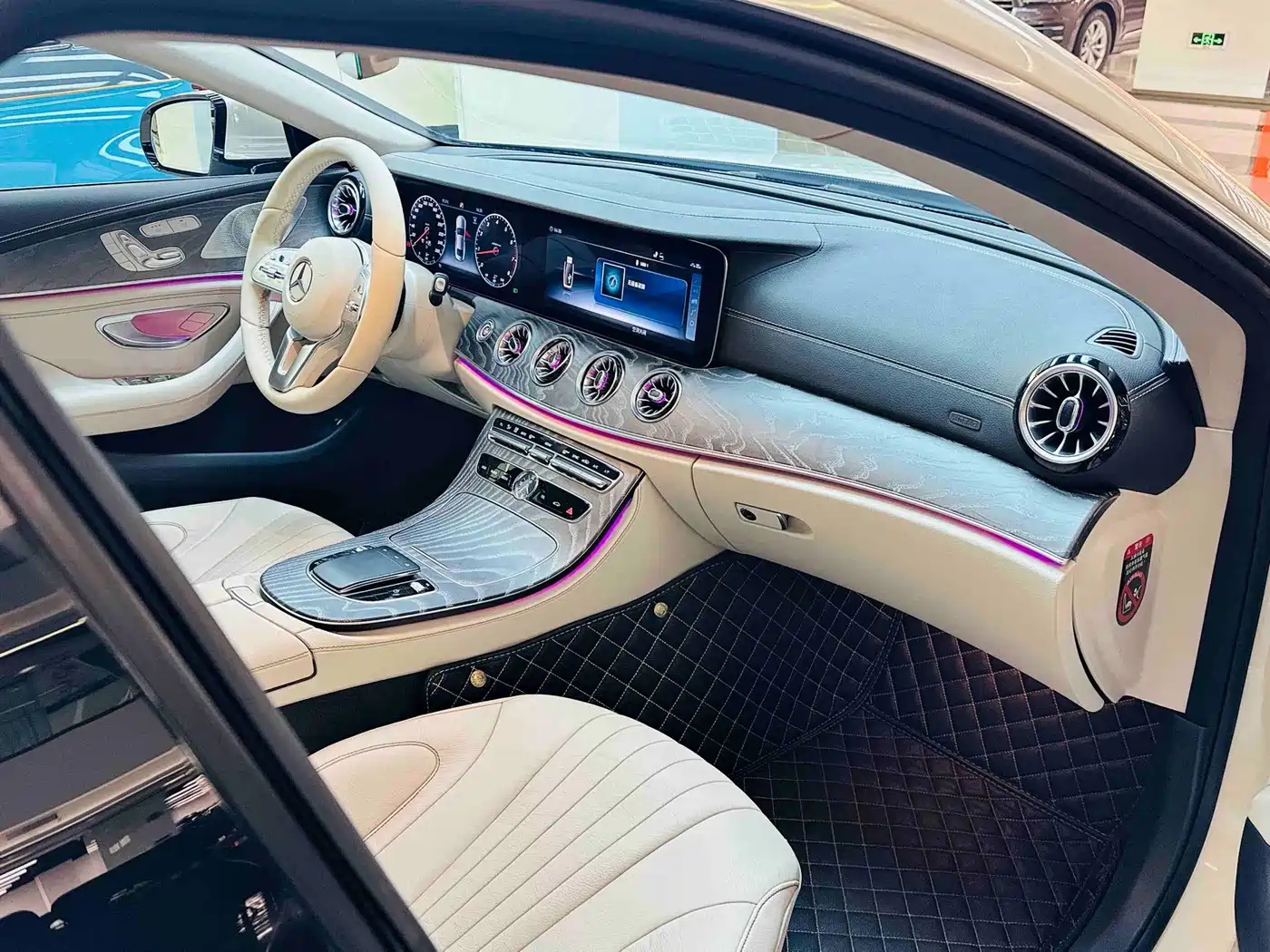 MERCEDES-BENZ CLS