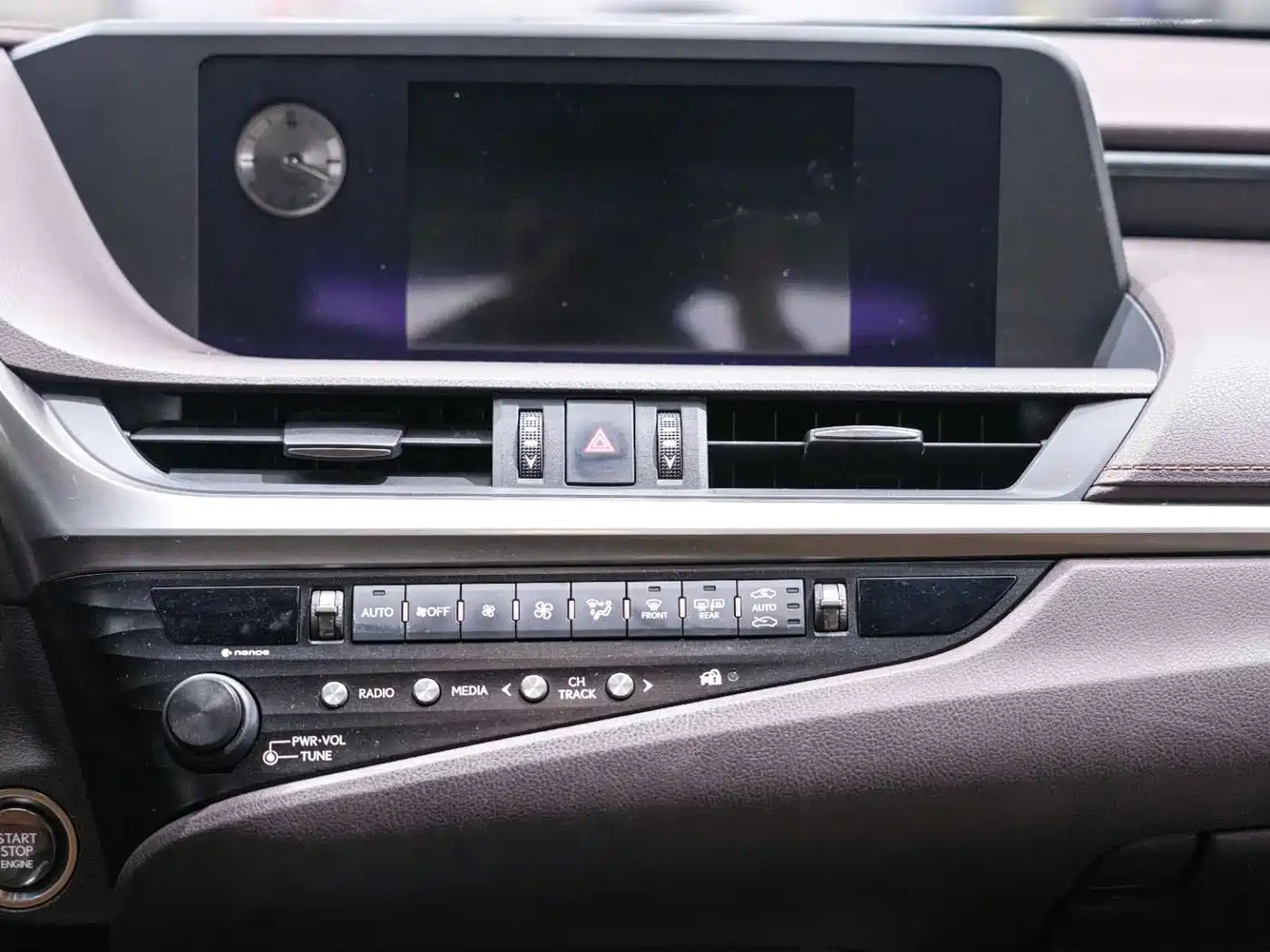 Lexus ES 2020 200 Excellence фото 22