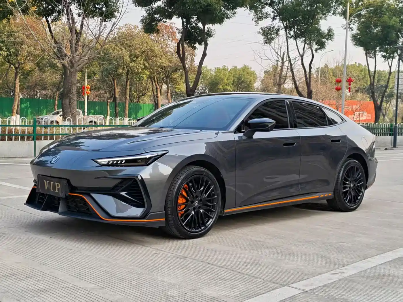 CHANGAN UNI-V