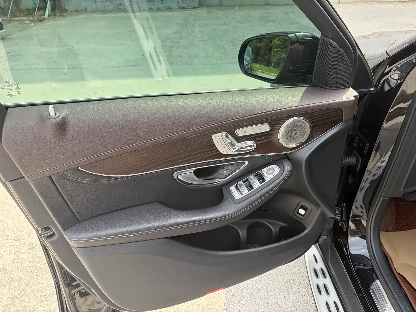 Mercedes-Benz GLC 2020 Facelift GLC 300 L 4MATIC Dynamic фото 10