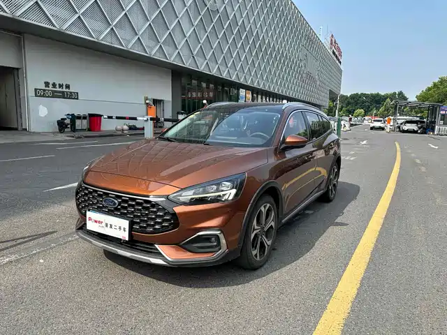 FORD FOX