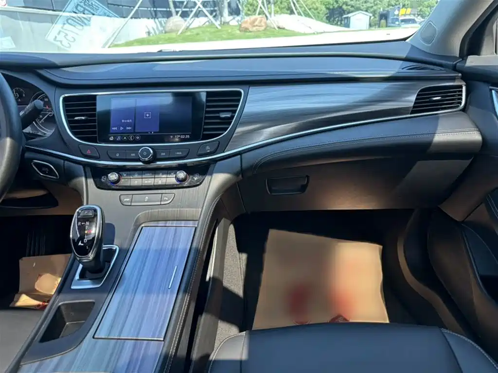 Buick LaCrosse 2022 652T Luxury фото 22