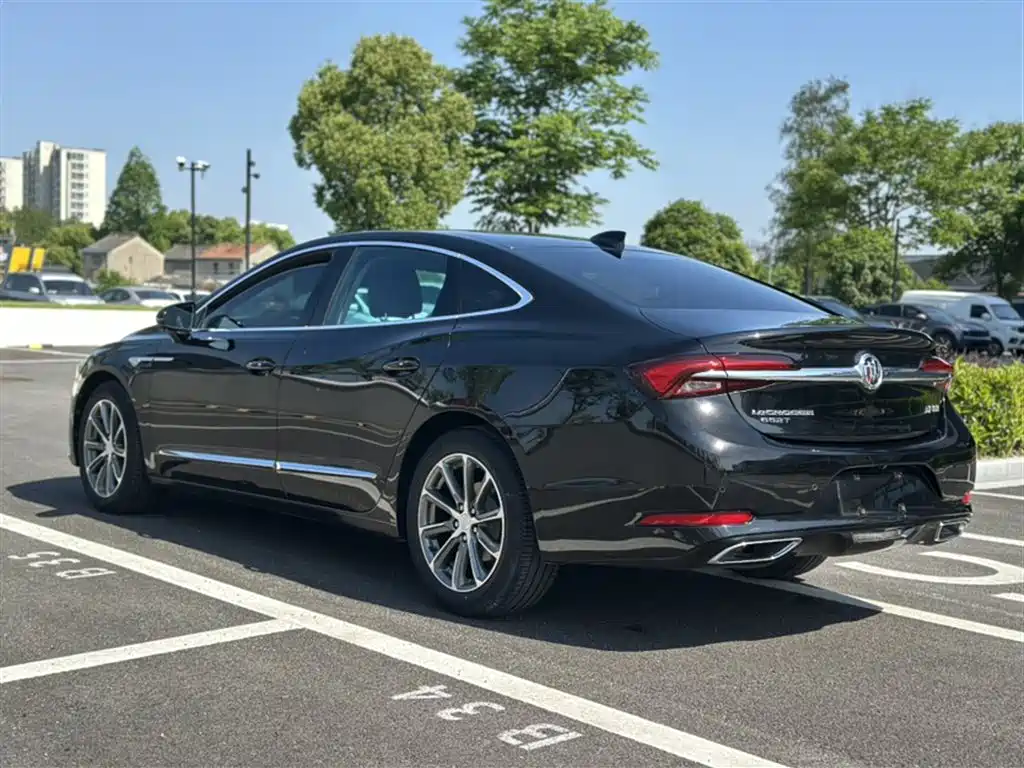 Buick LaCrosse 2022 652T Luxury фото 11
