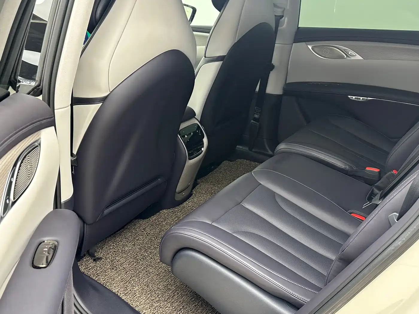 ZHIJI AUTOMOBILE ZHIJI LS7