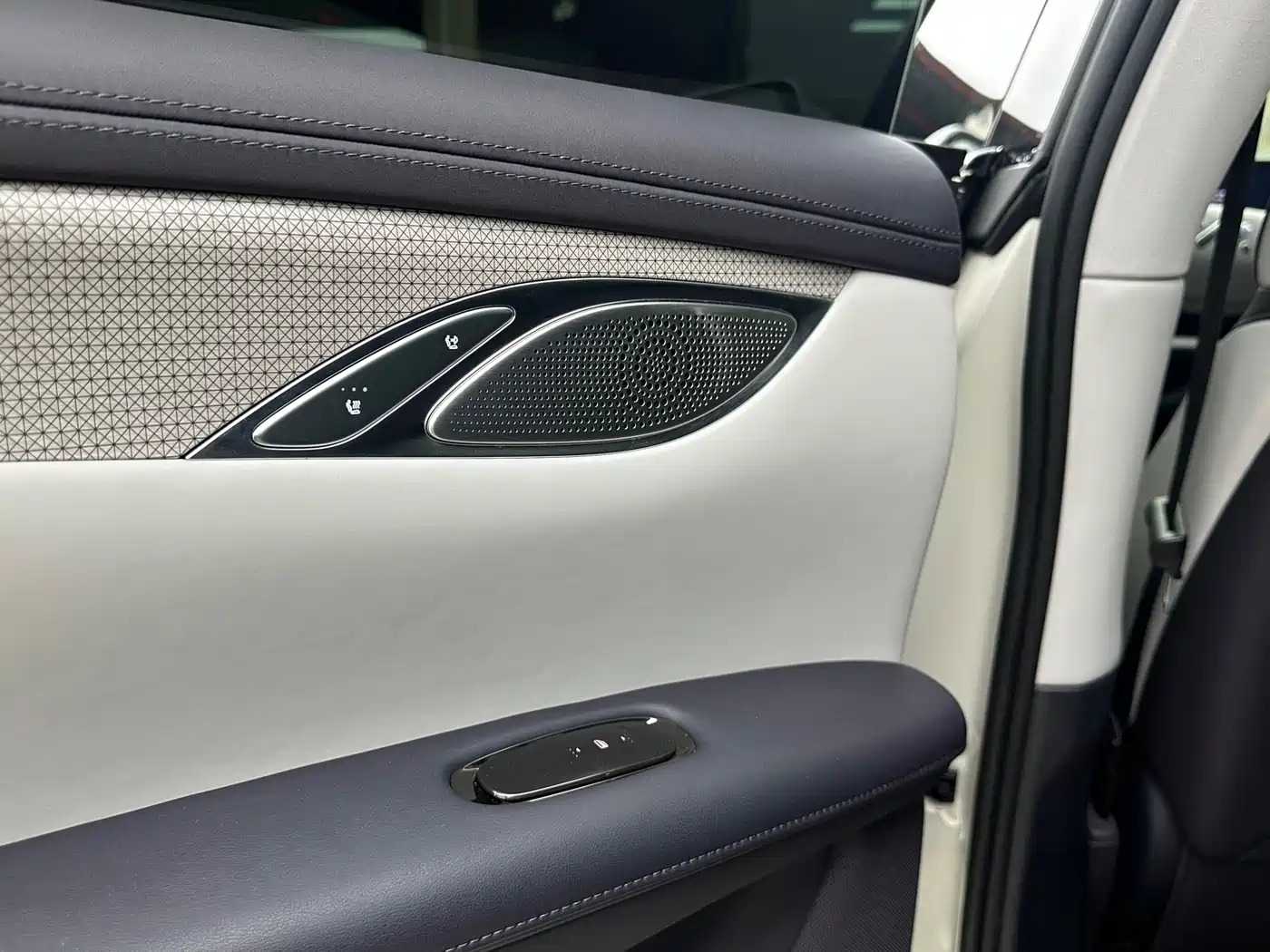 ZHIJI AUTOMOBILE ZHIJI LS7