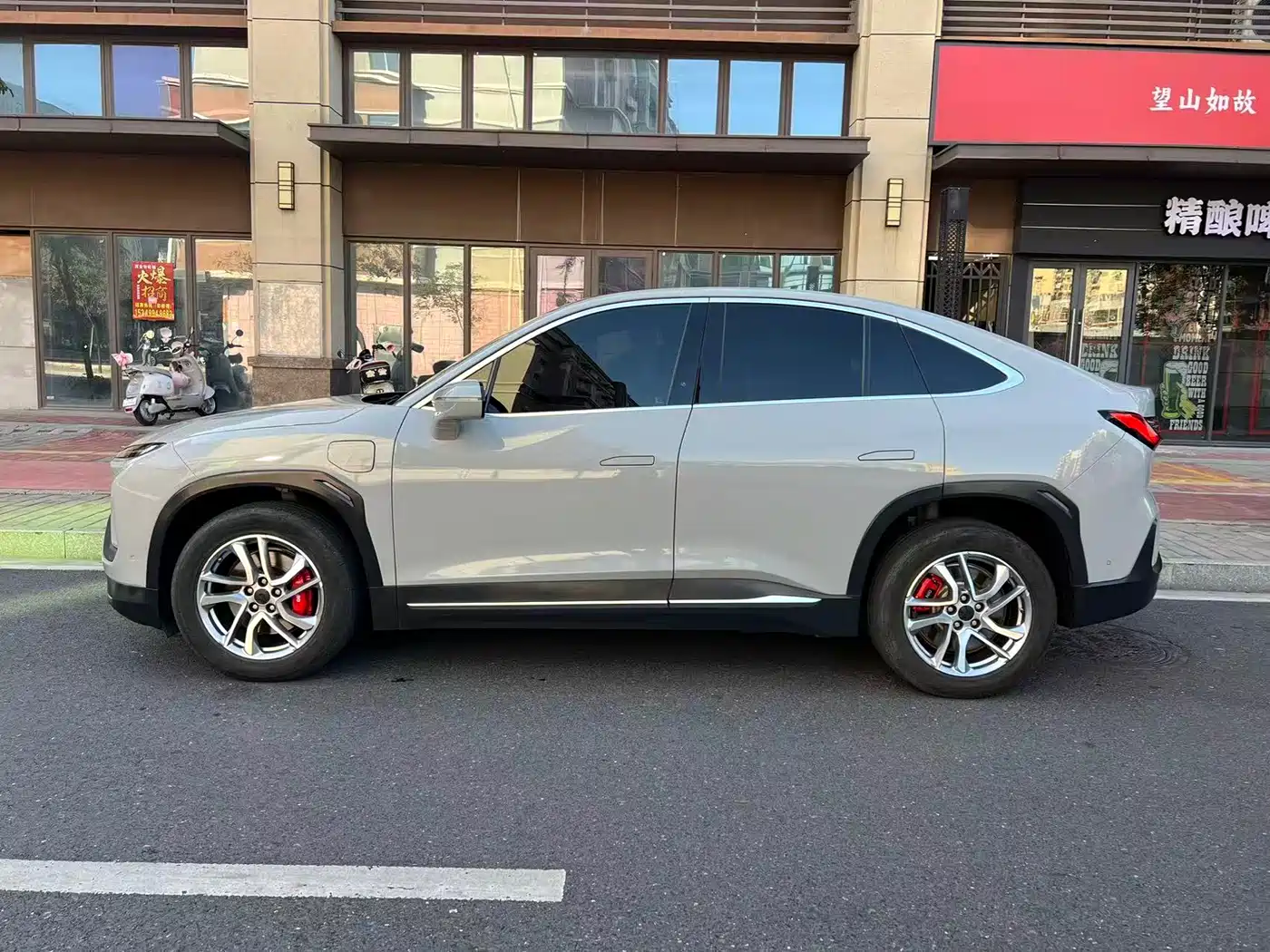NIO EC6 2021 2020 465KM Sport Version