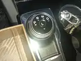 Photo 15 - Ford Escape