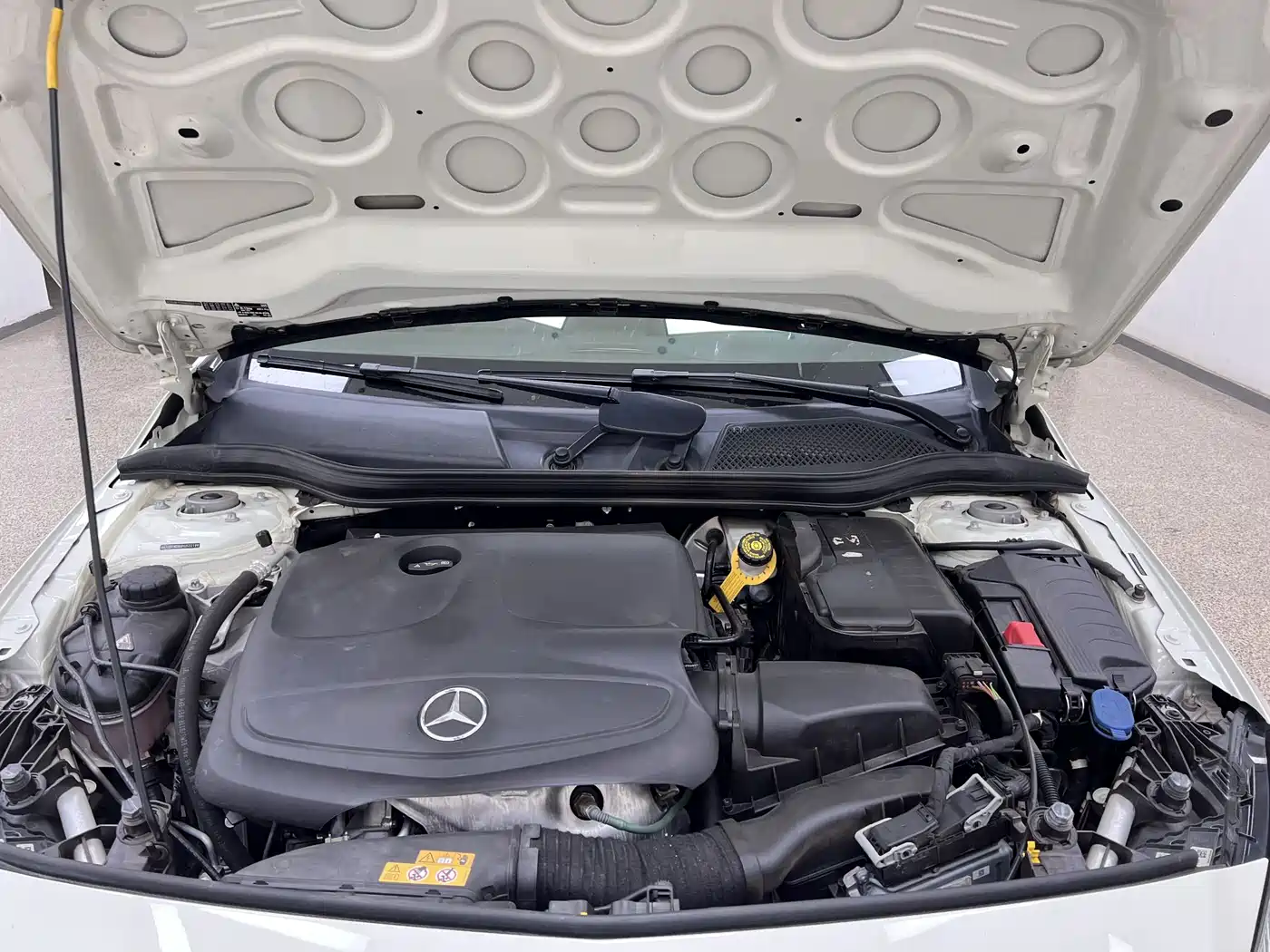 Mercedes-Benz A-Class (Import) 2016 A 200 Fashion фото 29