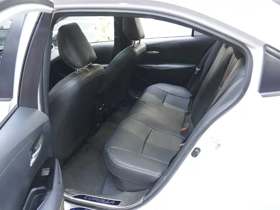 Toyota Corolla 2023 1.8L Smart Hybrid Dual Engine Elite Edition фото 16