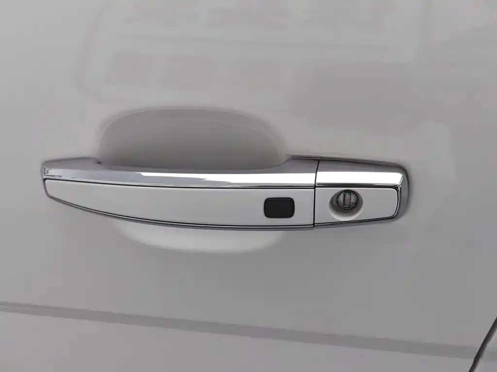 Baojun 560 2015 2015 1.8L Manual Luxury