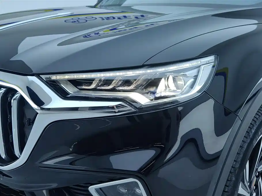 Hongqi HS5 2022 Facelift 2.0T Smart Flag Enjoyment Edition фото 5