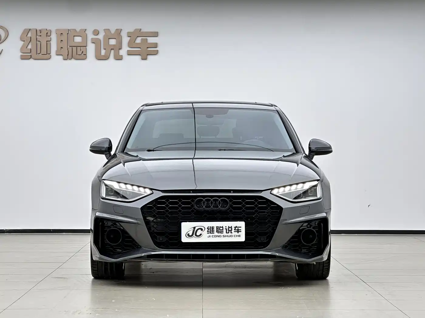 Audi A4L 2020 40 TFSI Fashion Dynamic Edition фото 4