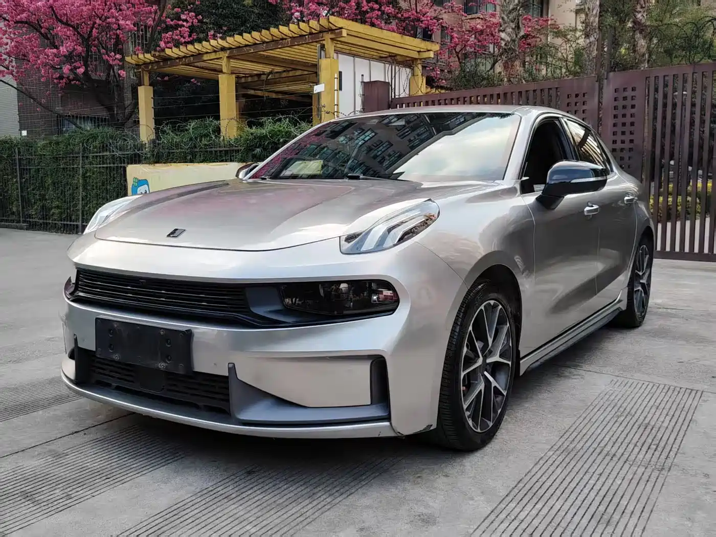 Lynk & Co 03 2018 1.5TD DCT Power Pro Version China V